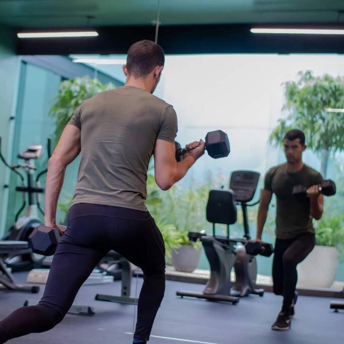 Cosmopolitan Apt 1407, 5 Star Facilities, 15M Sjo Airport, Parking, Pool, Gym San Jose  Ngoại thất bức ảnh